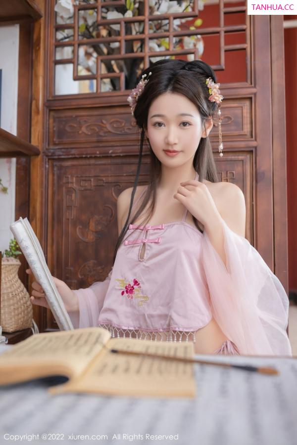 唐安琪  [XiuRen]高清写真图 2022.03.21 No.4749 唐安琪第34张图片
